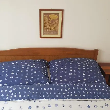 Feriehus Idyllisch Gelegenes Ferienhaus Mit Meerblick Und Privatem Badesteg Mit Muring *